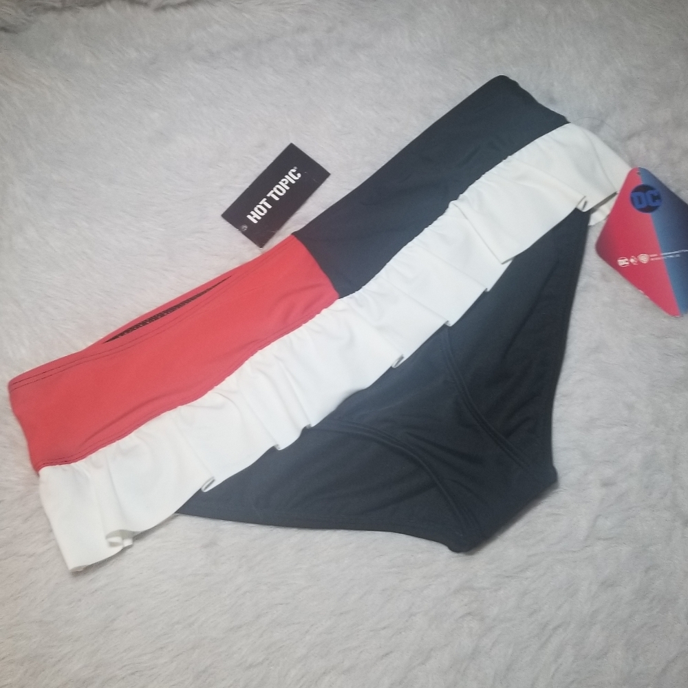 DC Comics Harley Quinn Swim Skirt Bikini Bottom❤🖤 - Picture 7 of 9